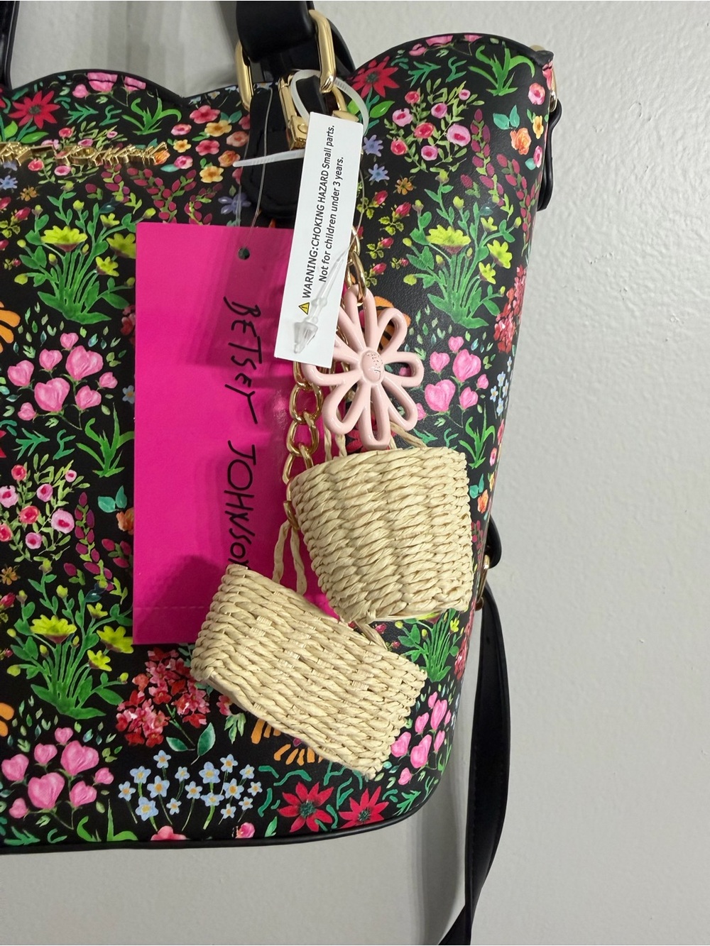 Betsey Johnson XOBLOOM Scalloped Floral Tote Bag - Picture 2 of 7